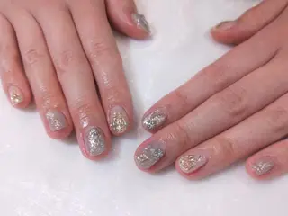 ネイル はばすみれ🎀ﾈｲﾙ 光ﾌｪｲｼｬﾙ ﾍｱのネイルデザイン
