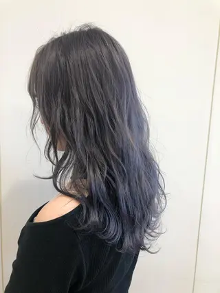 セミロング カラー ケアブリーチ 坪井佑樹のヘアスタイル
