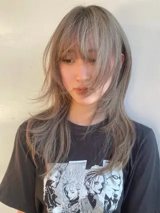 ロング カラー ヘアアレンジ 🎀韓国レイヤー 🎀白石菜々のヘアスタイル