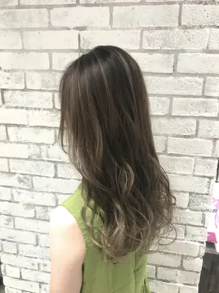 ロング カラー パーマ ヘアアレンジ バレイヤージュ/ 髪質改善/渡邉悟🌱のヘアスタイル
