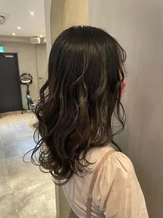 ミディアム 複雑履歴に対応ブリー チ無しダブルカラーのヘアスタイル