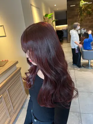 ロング カラー 西村 美羽のヘアスタイル