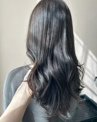 ロング カラー hub hair レイヤー/透明感のヘアスタイル