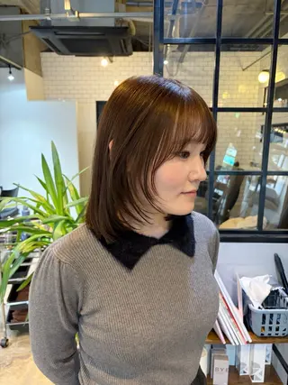 ミディアム charme by sarah/ aoiのヘアスタイル