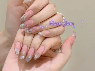 ネイル MoreGlam Nailsのネイルデザイン