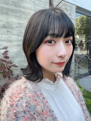 ミディアム カラー ヘアアレンジ 顔周りカット 【オノザワリョウ】のヘアスタイル