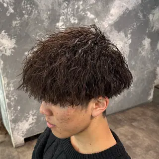 メンズ 🪽直毛男子の救世主 🪽フェザーパーマのヘアスタイル