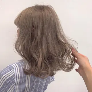 セミロング カラー エフェクトブリーチ 🌟前澤啓太朗のヘアスタイル