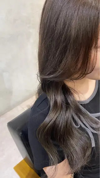 ロング lena🎀 透明感カラー/韓国風のヘアスタイル