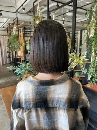 ミディアム FERIA桃山台🍑 𝕄𝕖𝕘𝕦のヘアスタイル