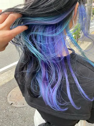 セミロング ハイトーンカラー🌈 メンズパーマ鈴木康平のヘアスタイル