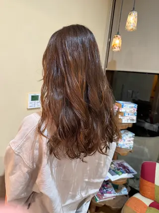 ロング パーマ 鈴木 未歩のヘアスタイル