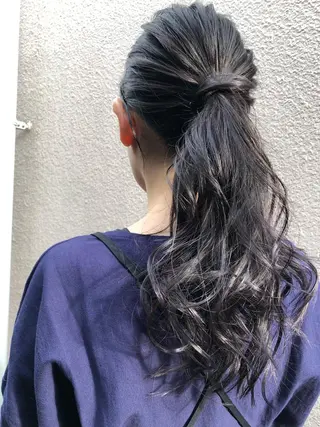 ロング ヘアと眉Otsuka Hikari💆‍♀のヘアスタイル