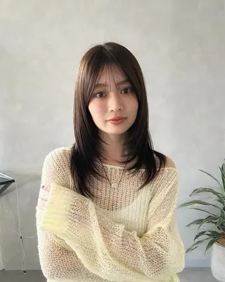 ミディアム カラー ❤️ショートカット ・顔周りカット❤️のヘアスタイル