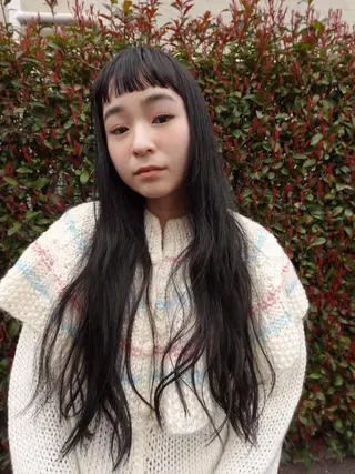 ミディアム カラー パーマ CEINE OURのヘアスタイル
