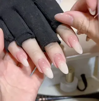 カラー AIN Nailのネイルデザイン