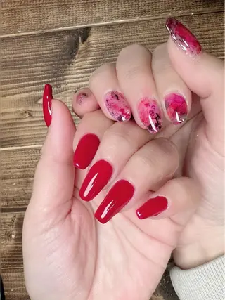 ネイル 新山 聖のネイルデザイン