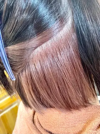 ミディアム 山木 裕子のヘアスタイル