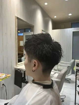 ショート 鈴木 海大のヘアスタイル