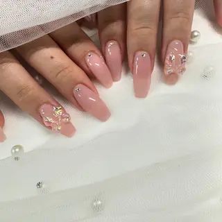 ネイル 東 千夏のネイルデザイン