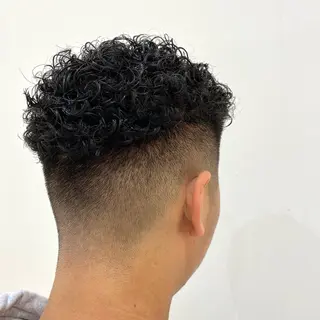 パーマ メンズ 佐藤 彩香のヘアスタイル