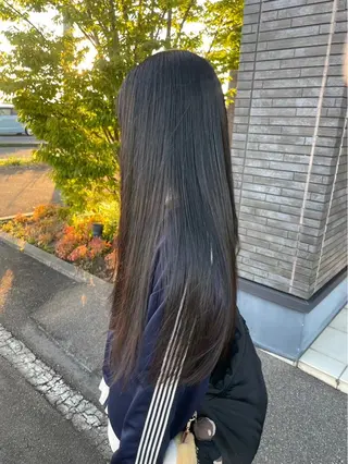 earth中野山店 西尾　乃朱のヘアスタイル