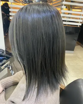ミディアム カラー ヘアアレンジ 烏山 達也のヘアスタイル