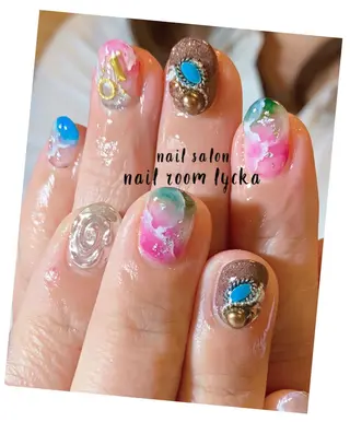 ネイル ﾈｲﾙﾙｰﾑﾘｯｶ 𝐦𝐚𝐲𝐮のネイルデザイン