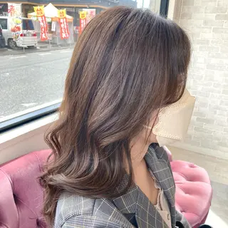 ミディアム カラー Well‘s黒木🌿 レイヤー💎寒色のヘアスタイル