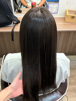 ロング カラー 新倉 舞のヘアスタイル