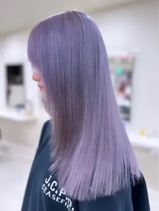 ロング カラー 🖤ハイトーン× レイヤー🖤SARAのヘアスタイル