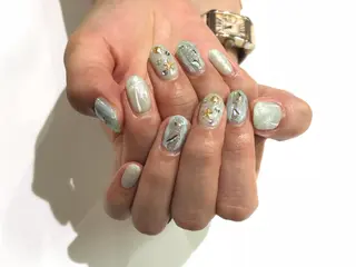 ネイル 舞田 苑香のネイルデザイン