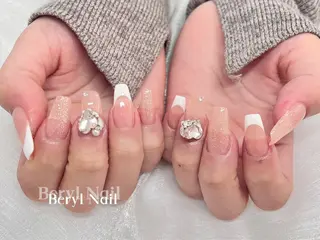 ロング Beryl Nail 新大久保のネイルデザイン