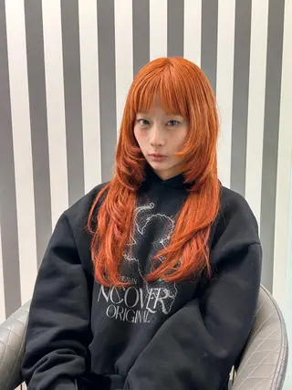 ロング 新宿プルエクステ 【tsubura】のヘアスタイル