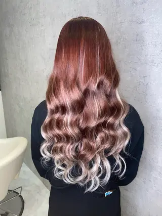 ロング 【GRIZZ】グリス所属・エクステサロン GRIZZのヘアスタイル