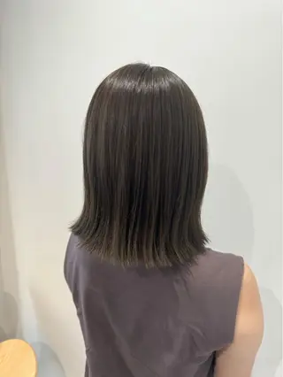 カラー 吉田 美咲のヘアスタイル