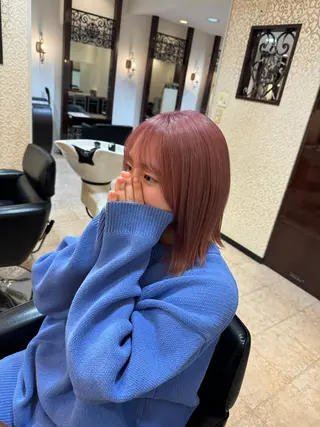カラー 郷右近 すずのヘアスタイル