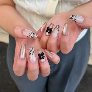 ネイル GRANDEUR焼津 Nana🦖のネイルデザイン