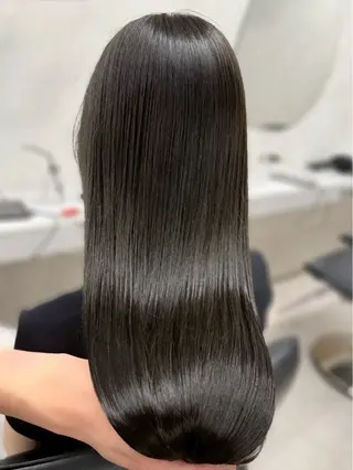 ロング カラー ⭐️NOAHL大宮 カラー特化美容室⭐️のヘアスタイル