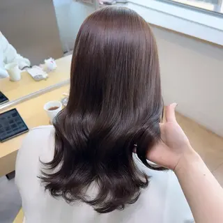 セミロング カラー ♡🌚垢抜け艶カラー Shiori🌝♡のヘアスタイル