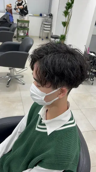 パーマ メンズ 伊藤 海のヘアスタイル