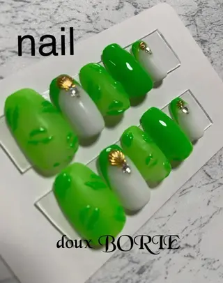 ネイル doux BORIEのネイルデザイン