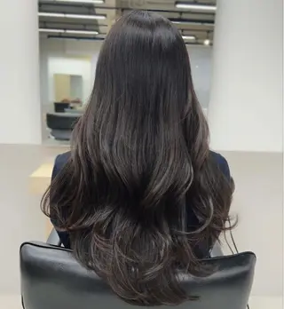 セミロング 産休中🎀 しょうこLuanaのヘアスタイル