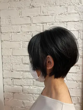 ショート 飯塚 七海のヘアスタイル