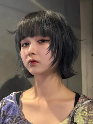 ショート カラー だいち/ブリーチ/ レイヤーカットのヘアスタイル