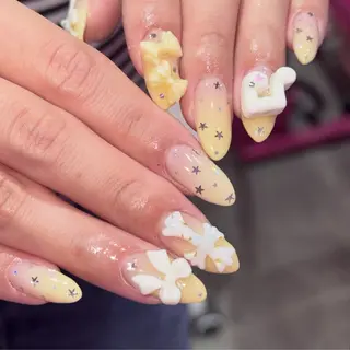 ネイル 🦙HI-KO 💫のネイルデザイン