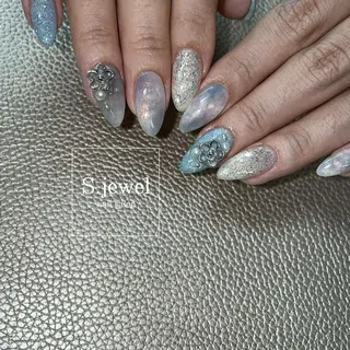 ネイル S. JEWELのネイルデザイン