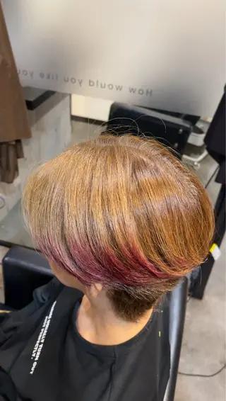 ショート カラー ♦️髪質改善縮毛矯正 美髪💍谷口克也♦️のヘアスタイル