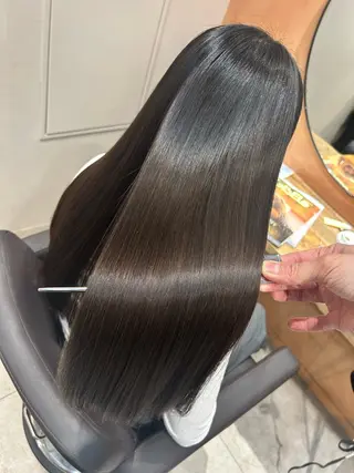 ロング 髪質改善×艶髪　斉藤 勝のヘアスタイル