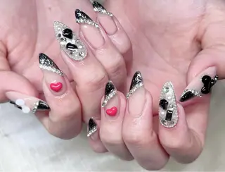 ネイル アヤメネイル 最新チップスカルプのネイルデザイン